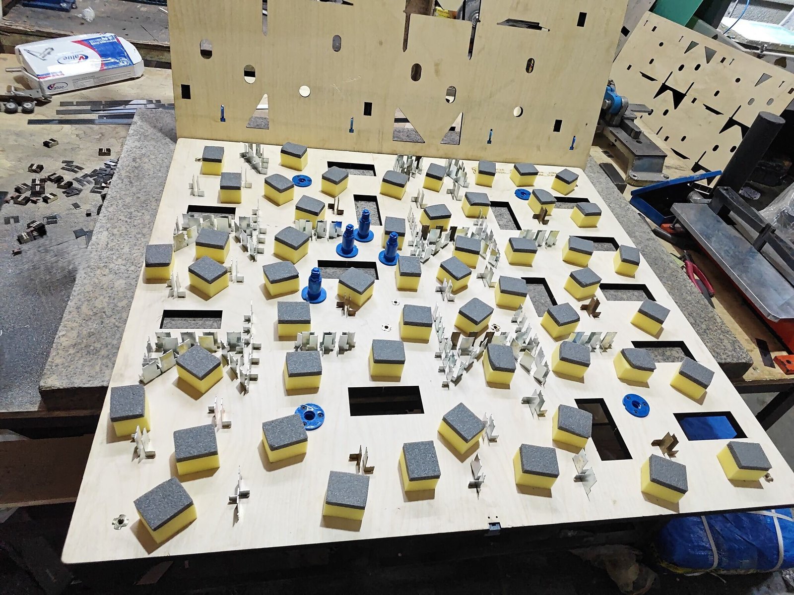 Stripping Die Male Female